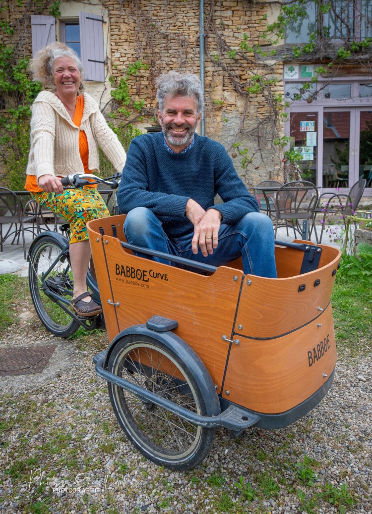 La Bicyclette Fleurie est un hébergement écologique qui dispose d'un salon privé pour vos séminaires La Bicyclette Fleurie est un hébergement écologique qui dispose d'un salon privé pour vos séminaires